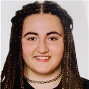 Soy una persona con mucha paciencia y divertida.